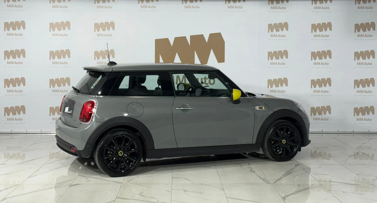 Mini Cooper SE* Водна помпа* Камера* Keyless* Carplay - изображение 2