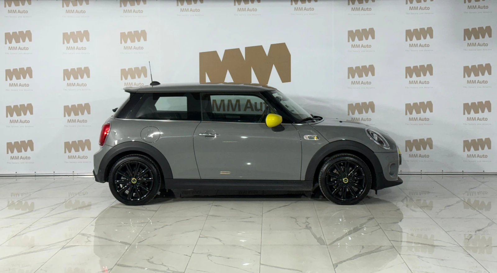 Mini Cooper SE* Водна помпа* Камера* Keyless* Carplay - изображение 3