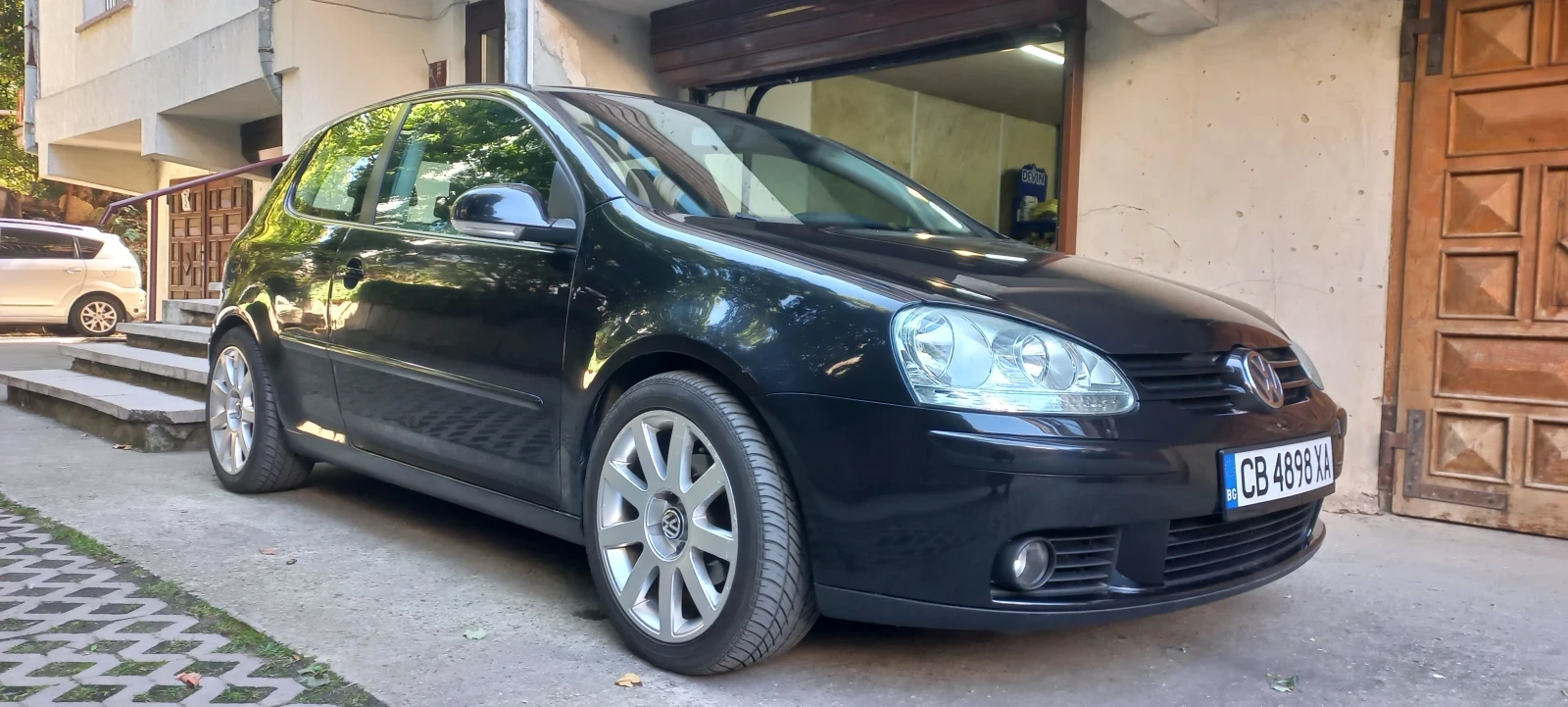VW Golf 1.6FSI - изображение 2