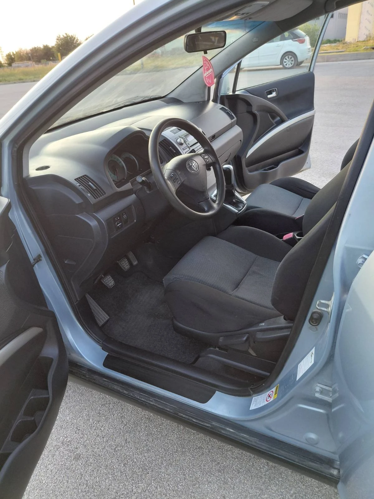 Toyota Verso  - изображение 6