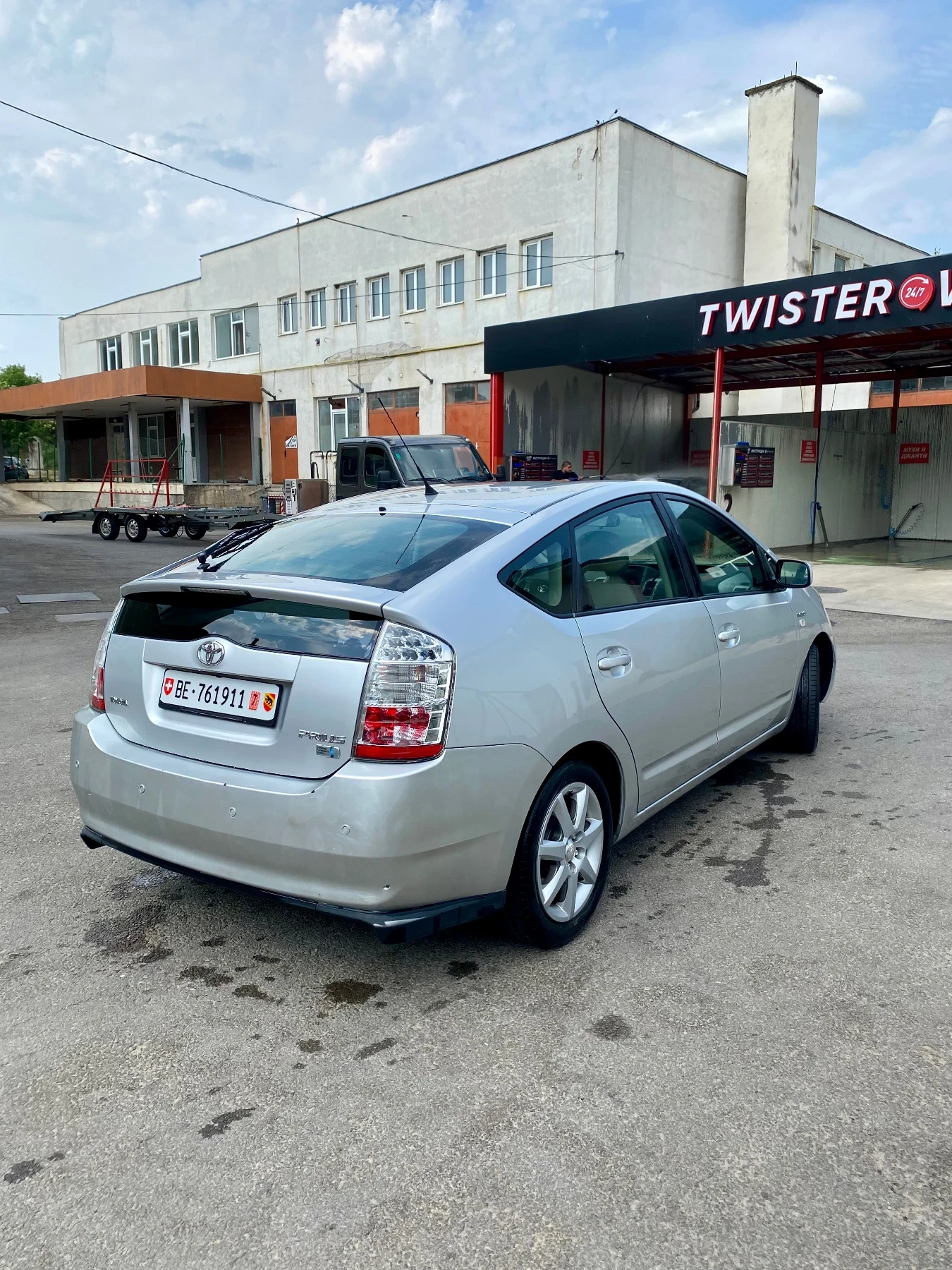 Toyota Prius  - изображение 3