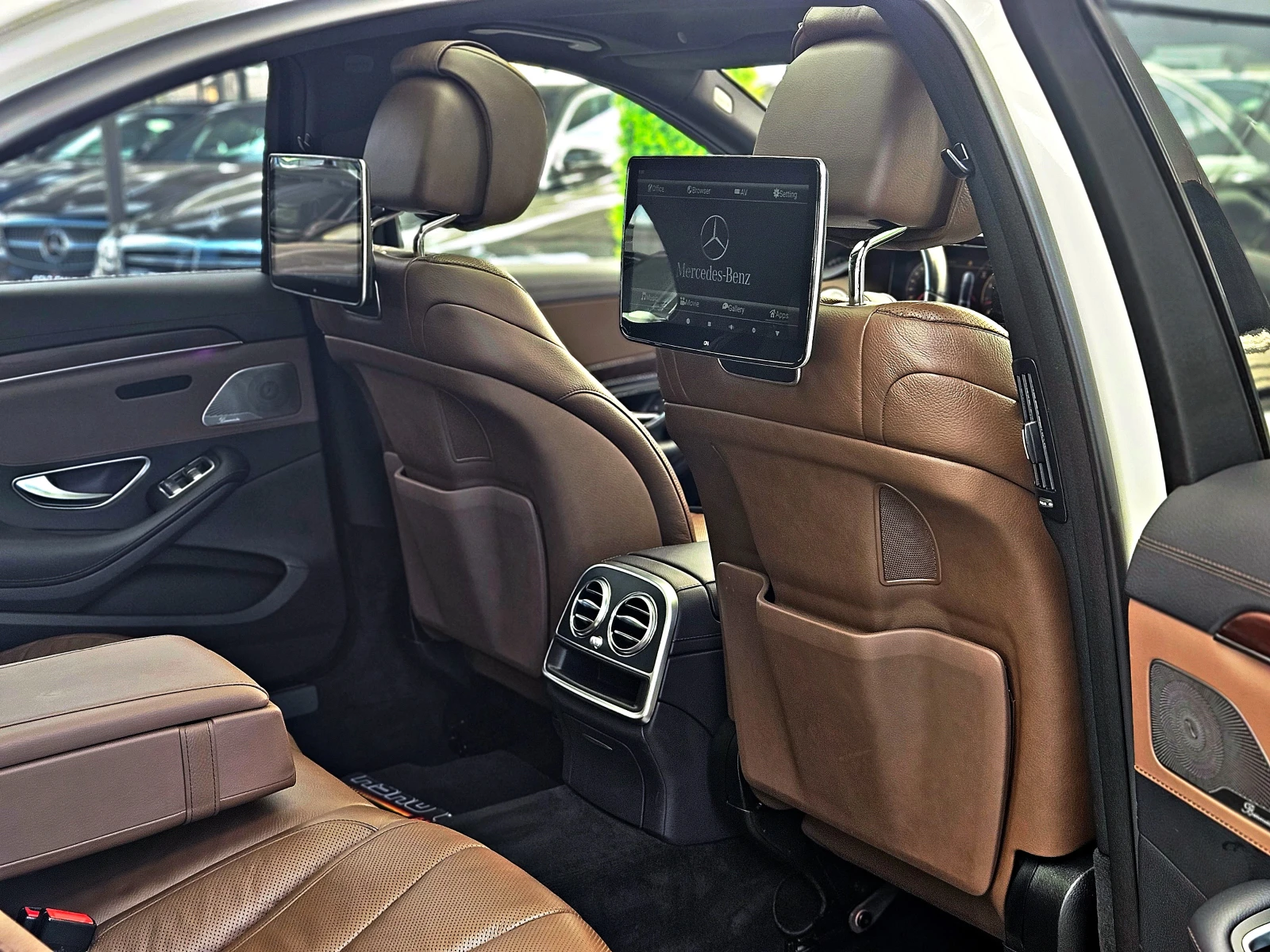 Mercedes-Benz S 560 L/MAYBACH/TVx3/DISTR//PANO//BURMESTR/LI | Mobile.bg   11