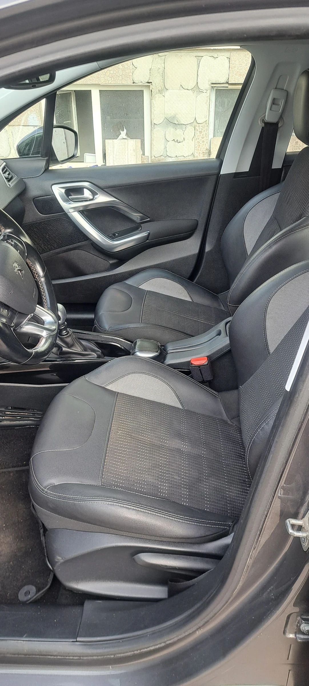 Peugeot 2008 1.6HDI | Mobile.bg   9