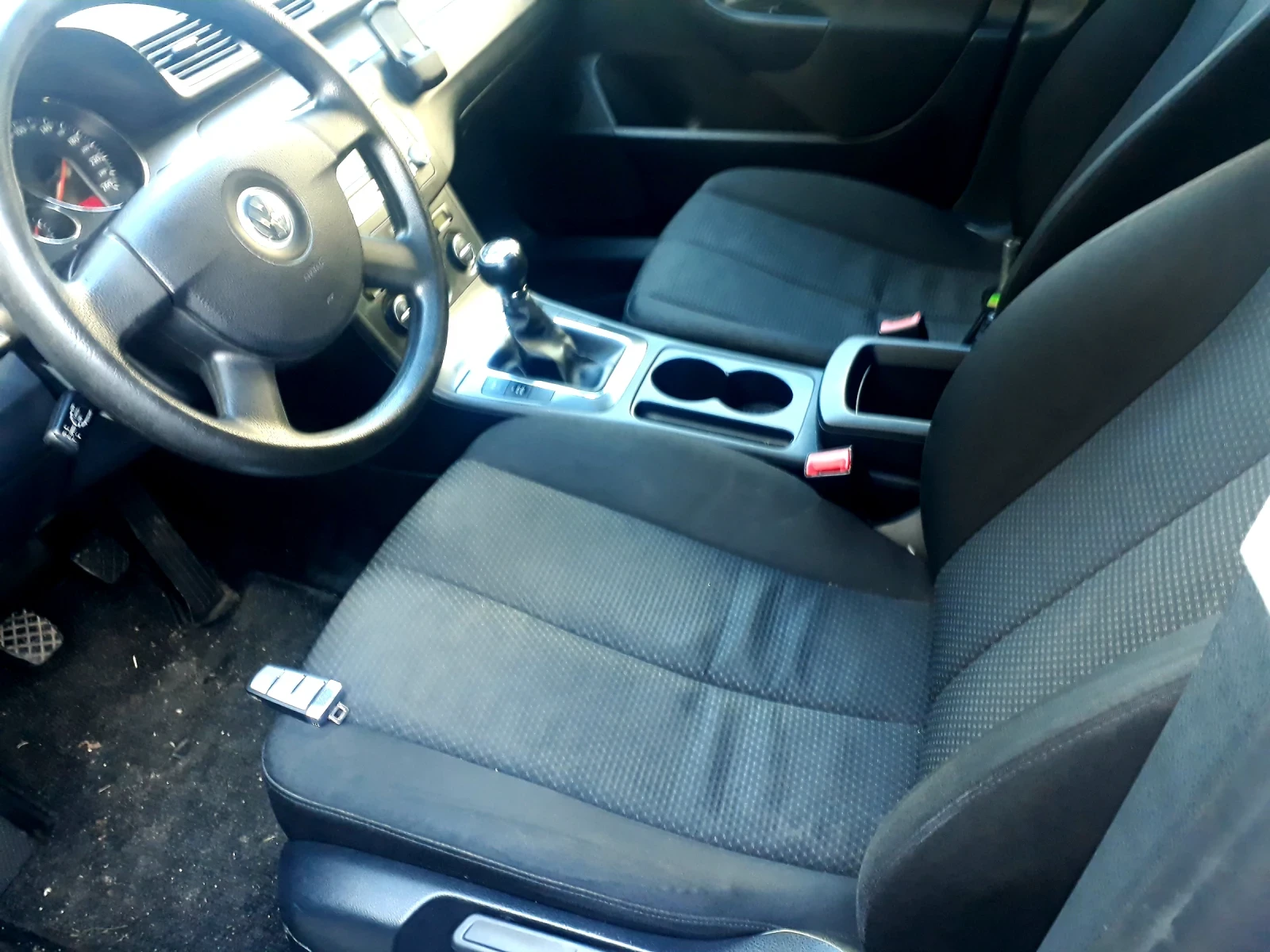 VW Passat 1.6 FSI - изображение 7