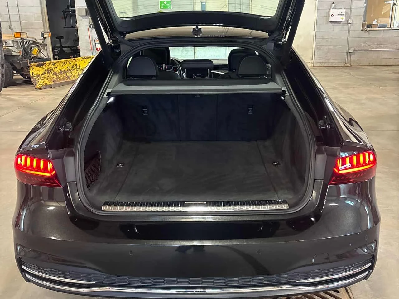 Audi A7 PROGRESSIV S-LINE/ПОДГРЕВИ/ШИБИДАХ  - изображение 6