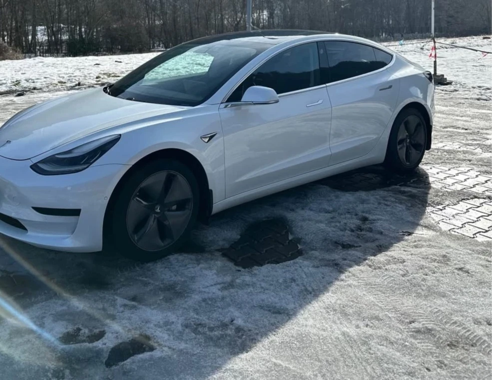 Tesla Model 3 Европейска Спешно , снимка 2 - Автомобили и джипове - 53864194