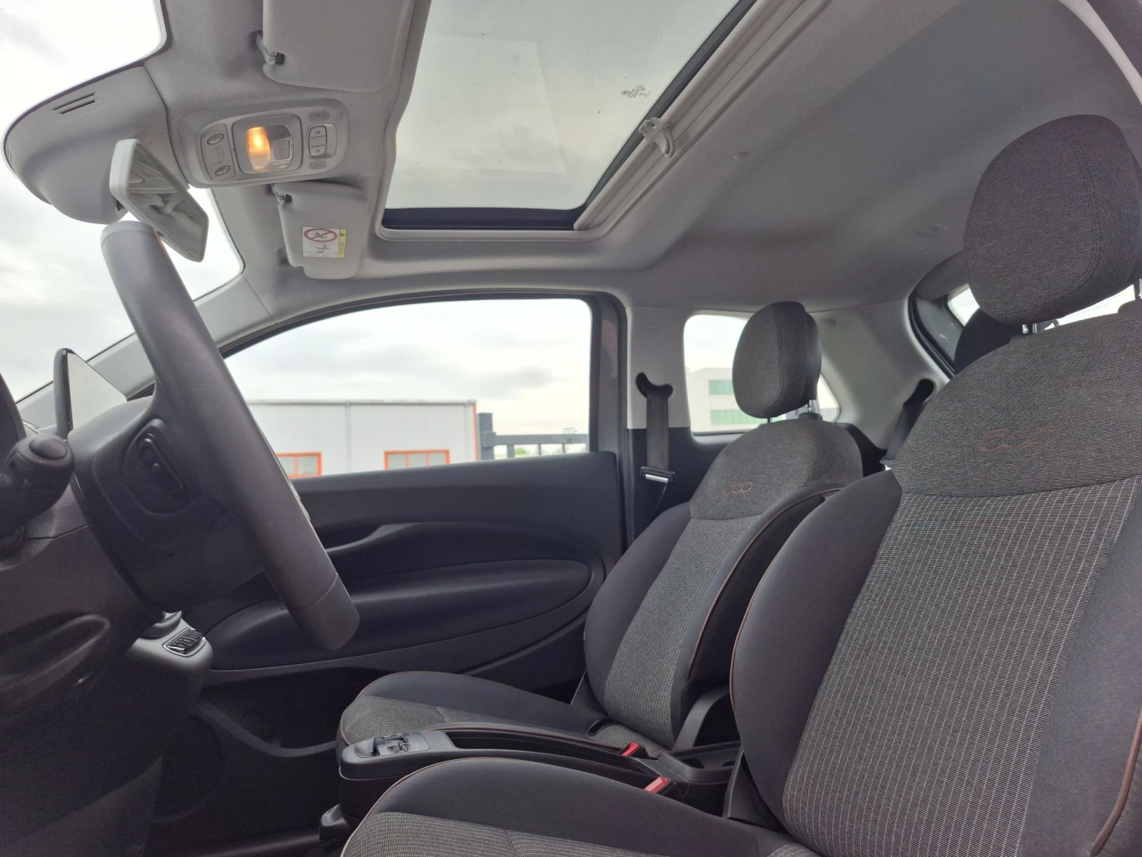 Fiat 500e 42kw* * LongRange , снимка 12 - Автомобили и джипове - 54466672