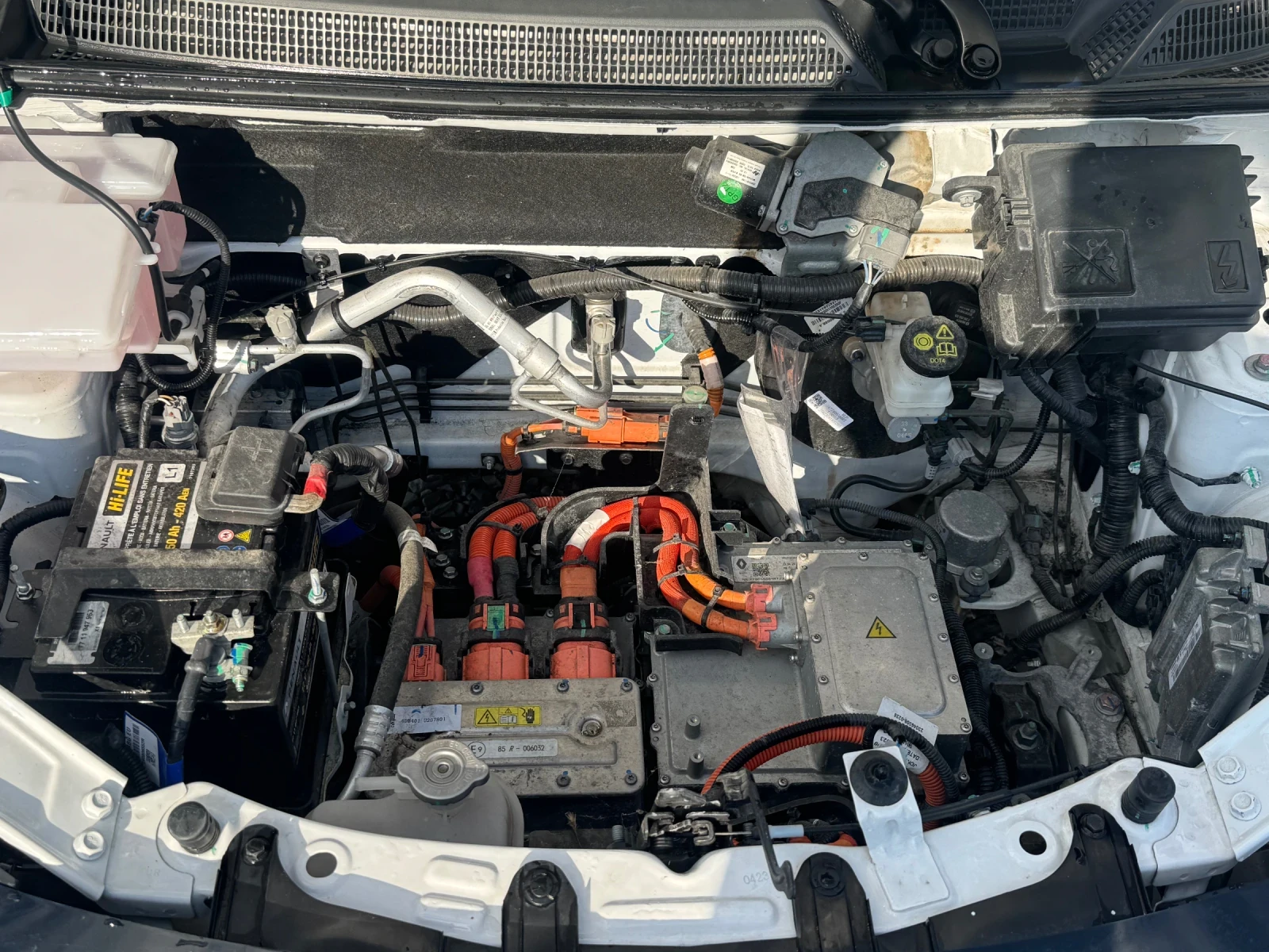 Dacia Spring 21053 км, снимка 9 - Автомобили и джипове - 54963207
