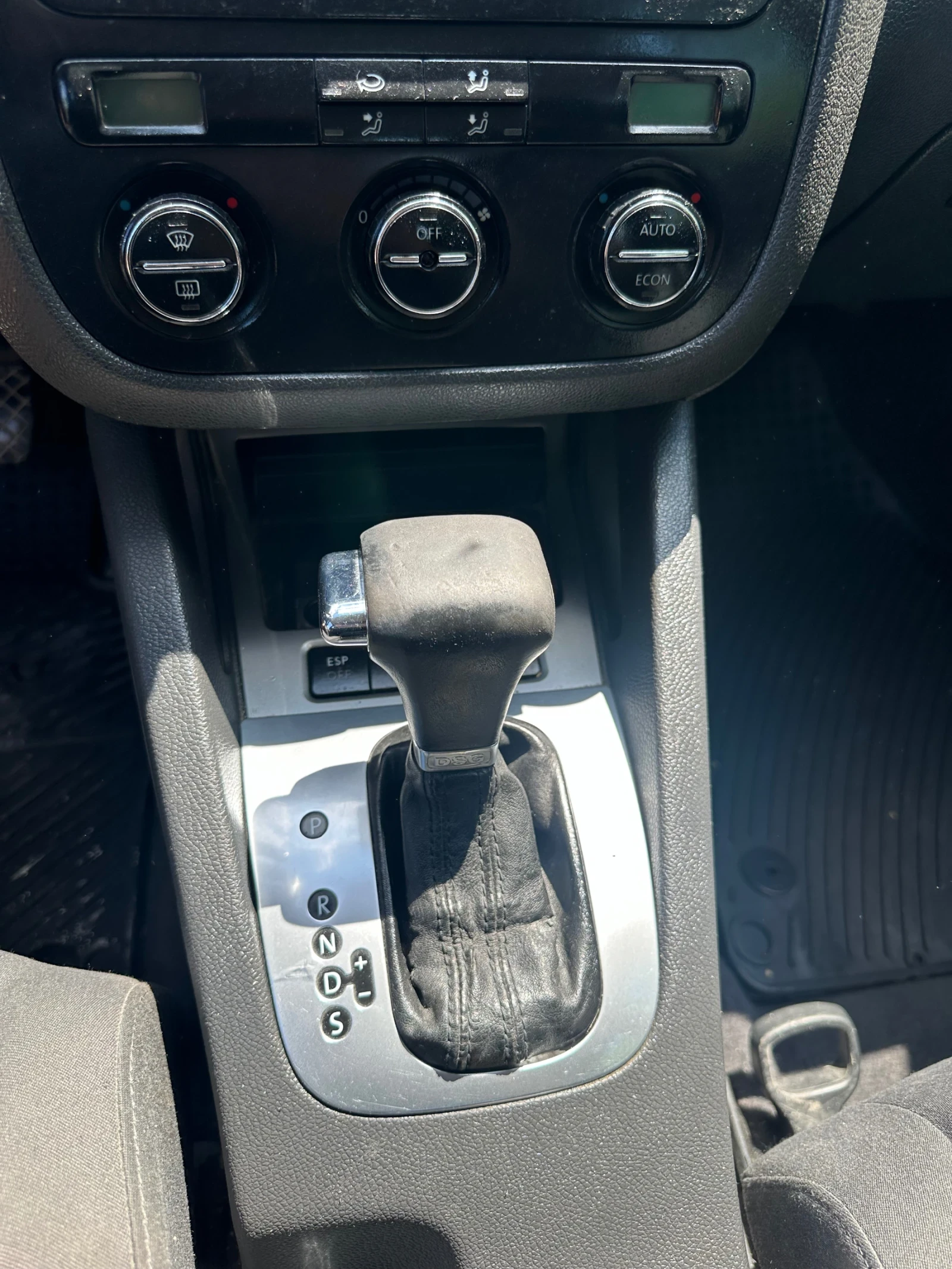 VW Golf 1.9TDI, снимка 13 - Автомобили и джипове - 54996214
