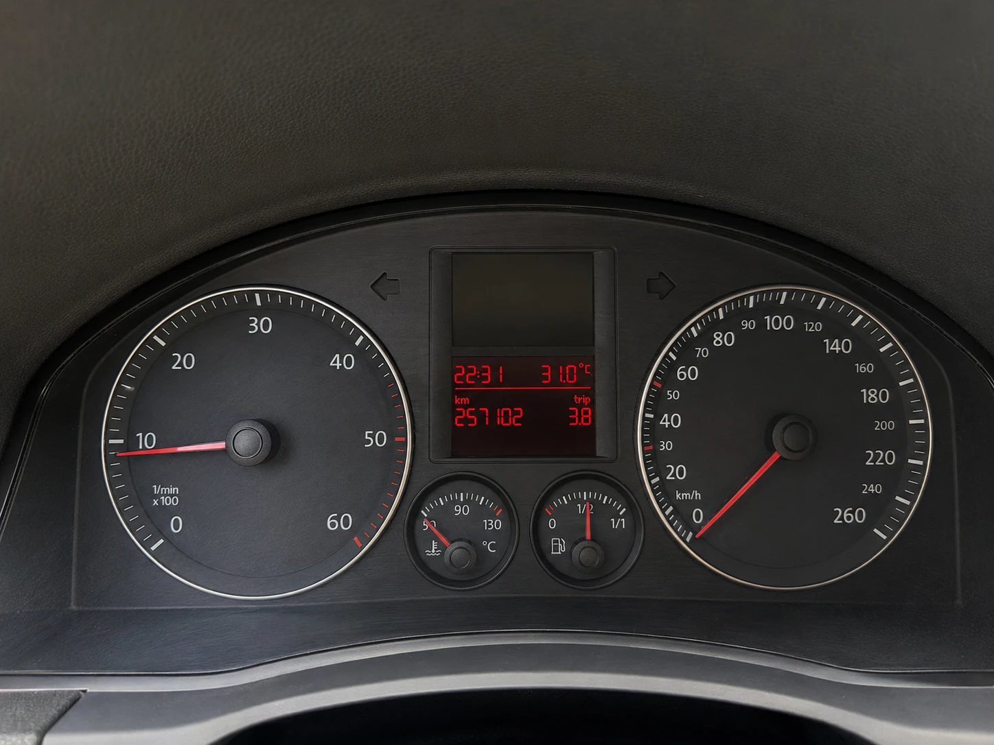 VW Golf Golf V 1.9 TDI, снимка 11 - Автомобили и джипове - 55332062