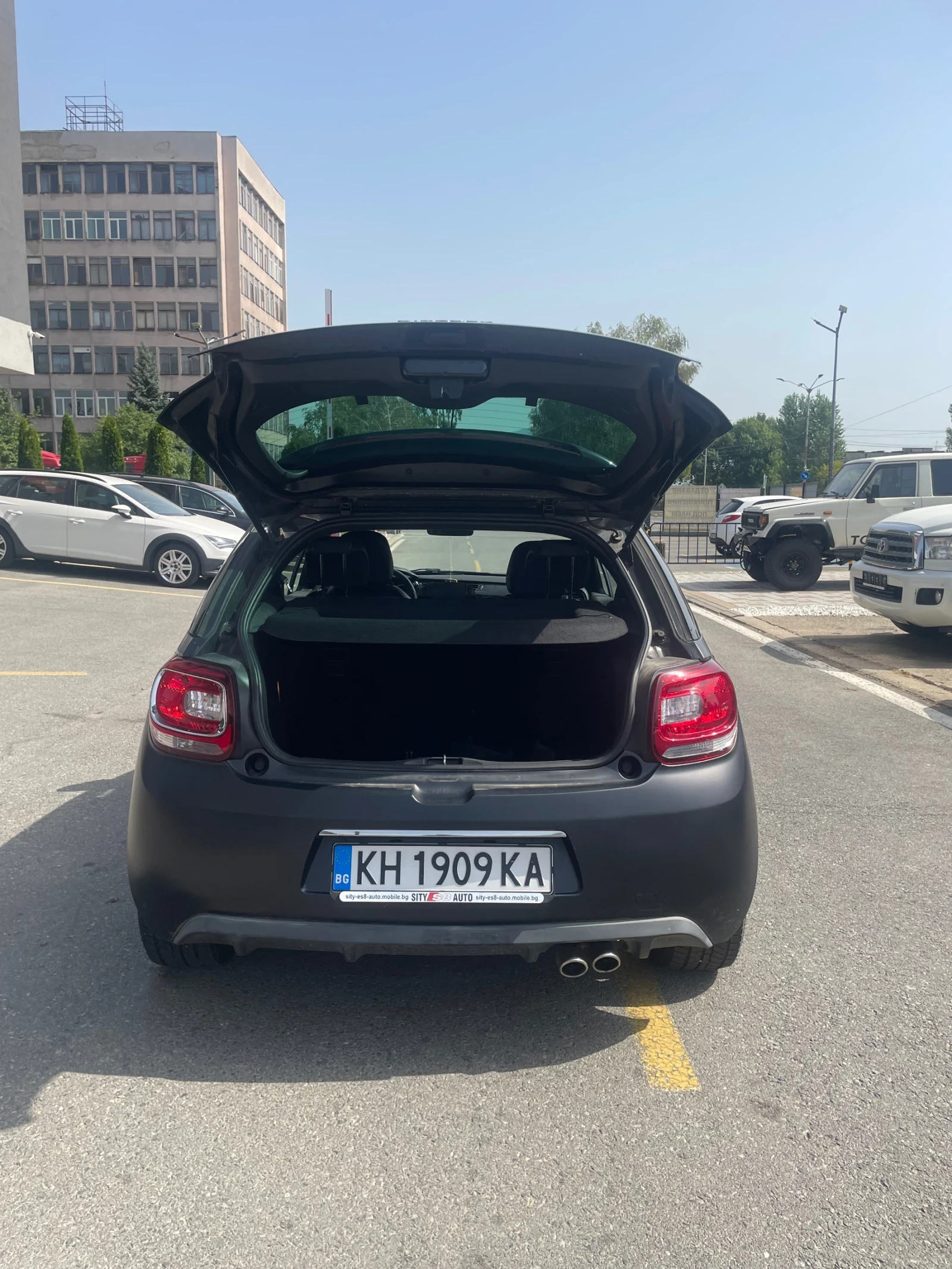 Citroen DS3, снимка 6 - Автомобили и джипове - 55852566