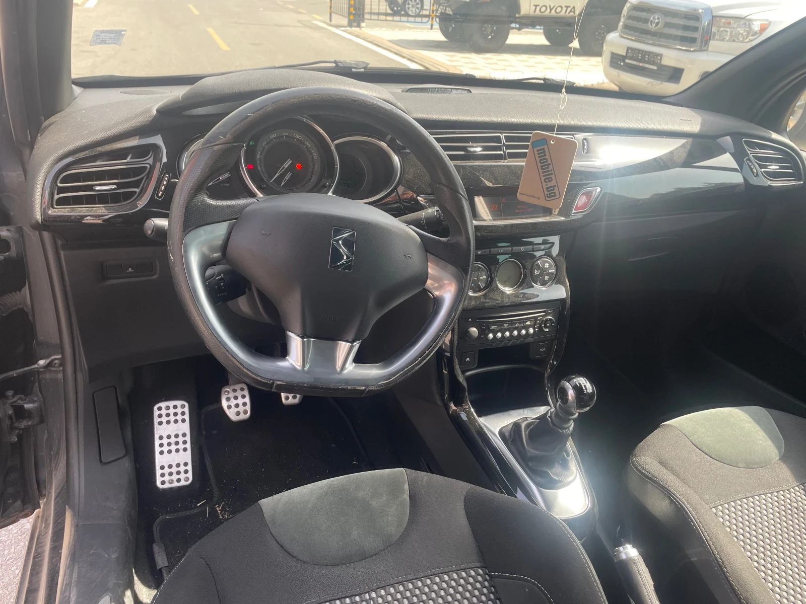 Citroen DS3, снимка 7 - Автомобили и джипове - 55852566