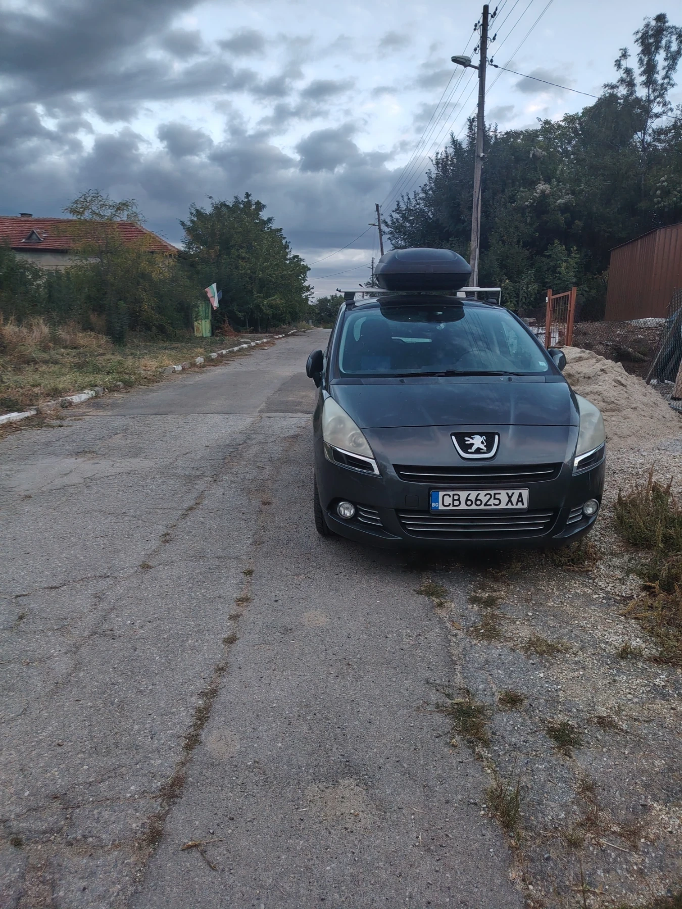 Peugeot 5008