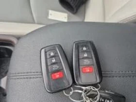 Toyota Rav4 2.5* HYBRID - изображение 9