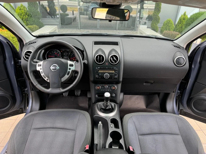 Nissan Qashqai 2.0I-7места-КЛИМАТРОНИК-АВТОПИЛОТ-ПАРКТРОНИК-, снимка 11 - Автомобили и джипове - 46113802