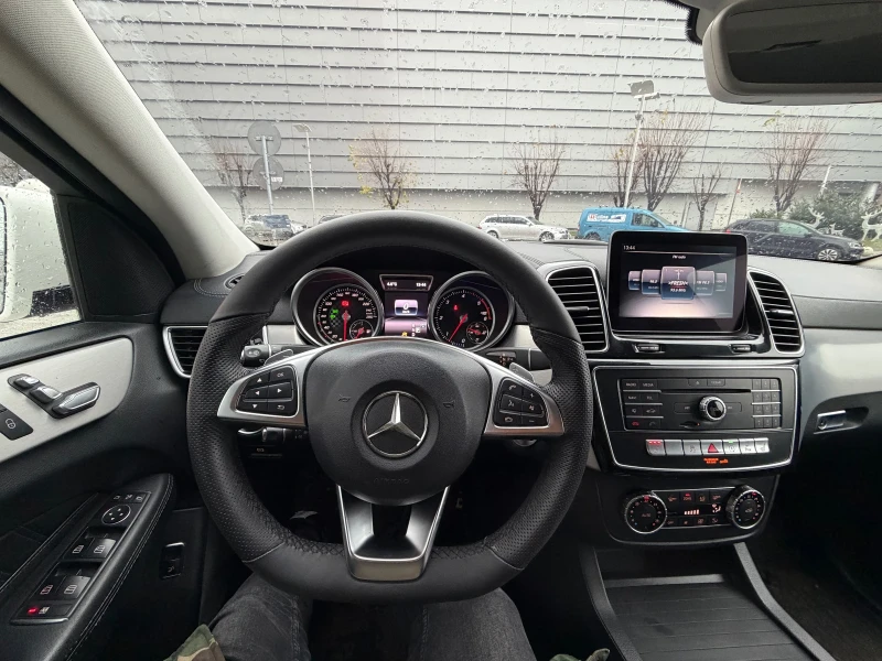 Mercedes-Benz GLE 350 AMG* Distronik* 360камери* Full* MAX* БАРТЕР, снимка 9 - Автомобили и джипове - 52653688