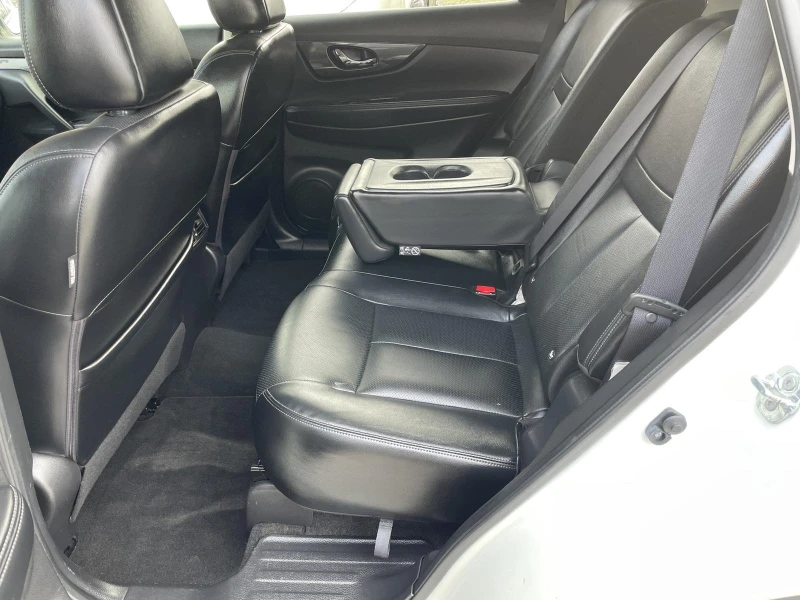 Nissan X-trail 1.6DCI-AВТОМАТ.ПАНОРАМА.7М.-ЛИЗИНГ, снимка 11 - Автомобили и джипове - 52693088