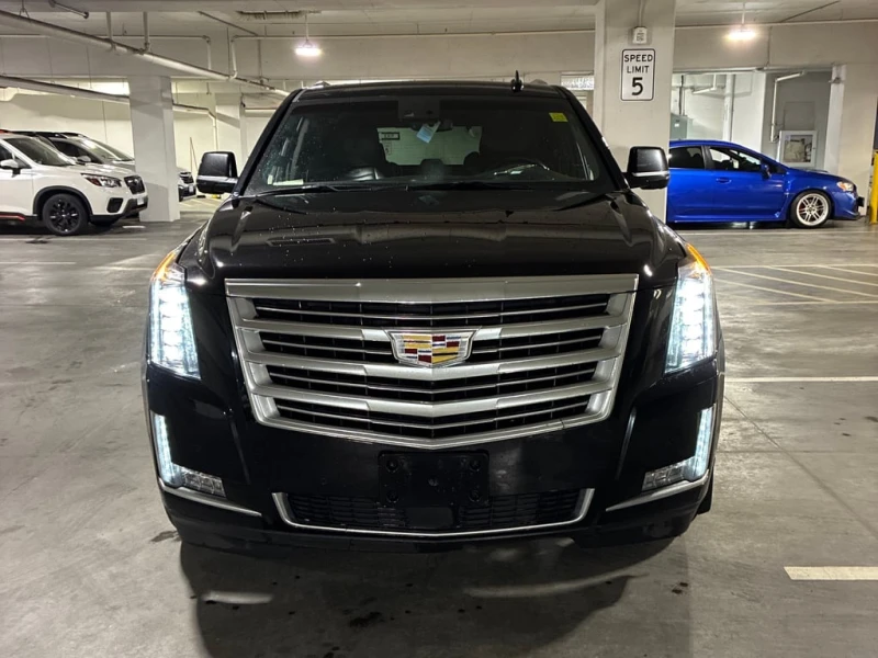 Cadillac Escalade * Platinum * CARFAX * БЕЗ ПЪРВОНАЧАЛНА ВНОСКА, снимка 6 - Автомобили и джипове - 53120612