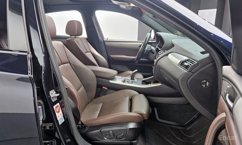 BMW X4, снимка 10 - Автомобили и джипове - 53309563