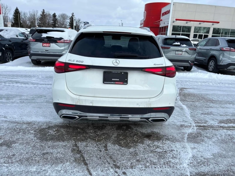 Mercedes-Benz GLC 300 * CARFAX * ПОДГРЕВИ* ШИБИДАХ, снимка 5 - Автомобили и джипове - 53387572