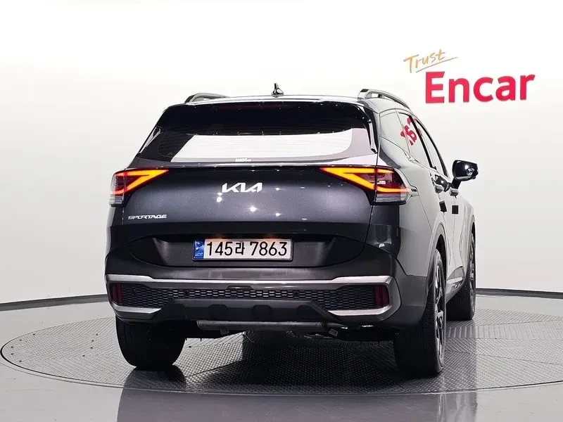 Kia Sportage LPG 2.0 2WD, снимка 3 - Автомобили и джипове - 56582935