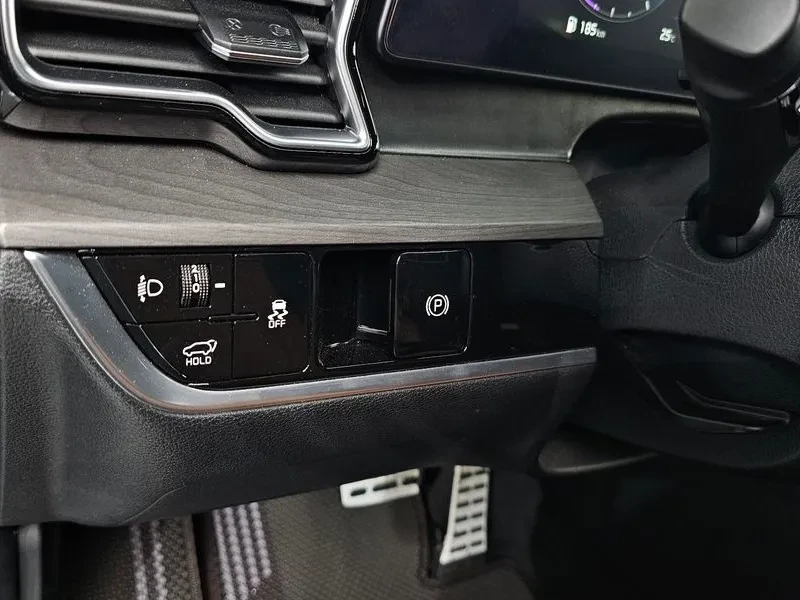 Kia Sportage LPG 2.0 2WD, снимка 17 - Автомобили и джипове - 56582935