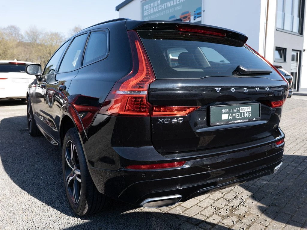 Volvo XC60 D5 AWD R-Design 235 Hp/78k km  - изображение 3