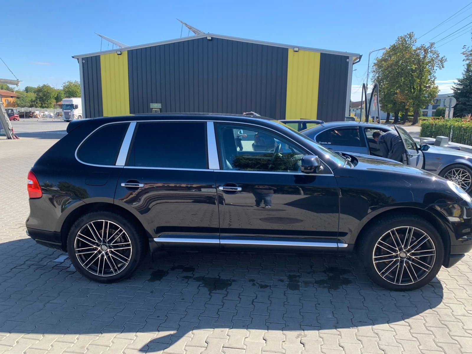 Porsche Cayenne  - изображение 3
