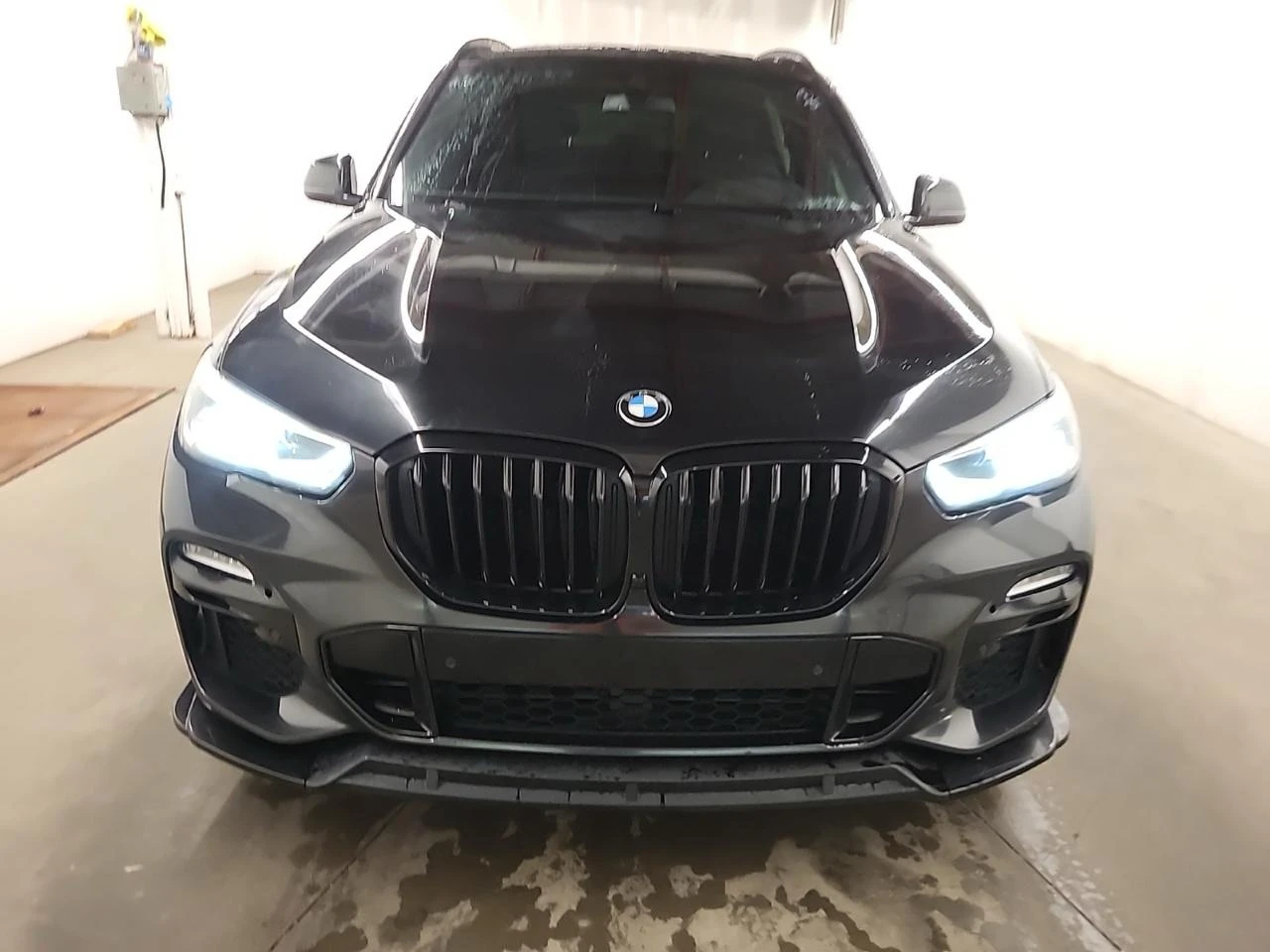 BMW X5 Xdrive40i* Sport-PKG* 360Cam* Pano* Black-Leather* - изображение 2