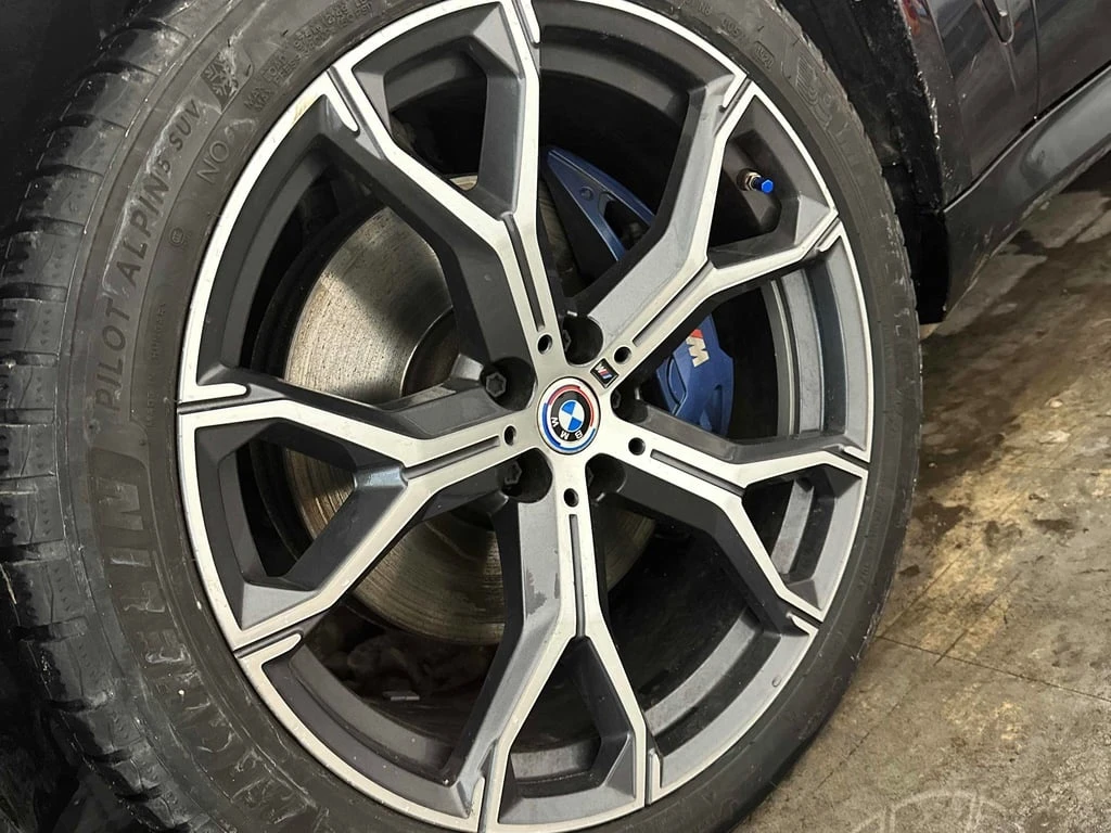 BMW X5 xDrive40i  CARFAX | Mobile.bg � ����������� 13