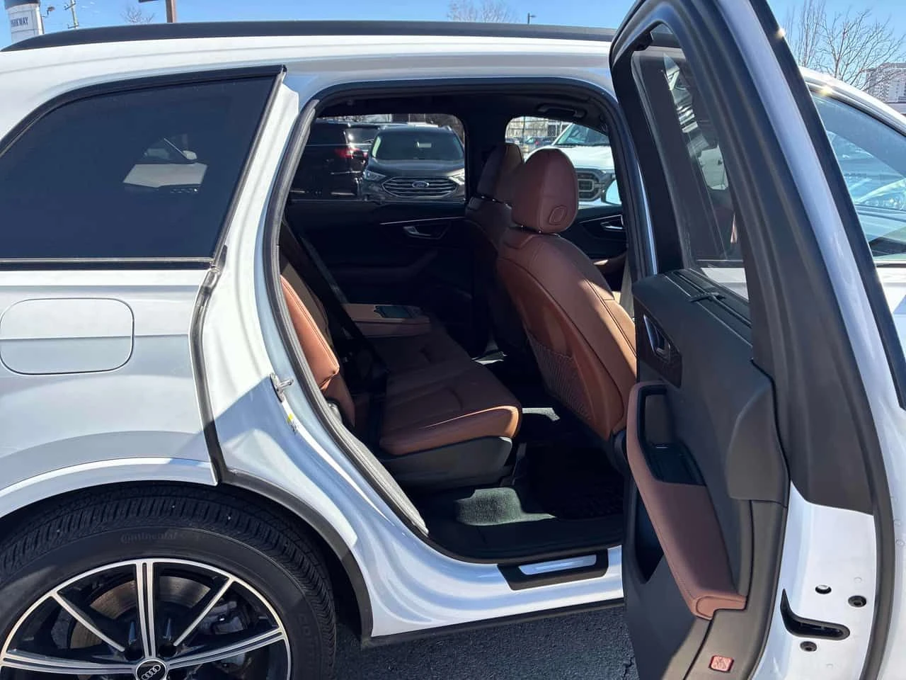 Audi Q7 * Technik * BANG & OLUFSEN* , снимка 17 - Автомобили и джипове - 54015208