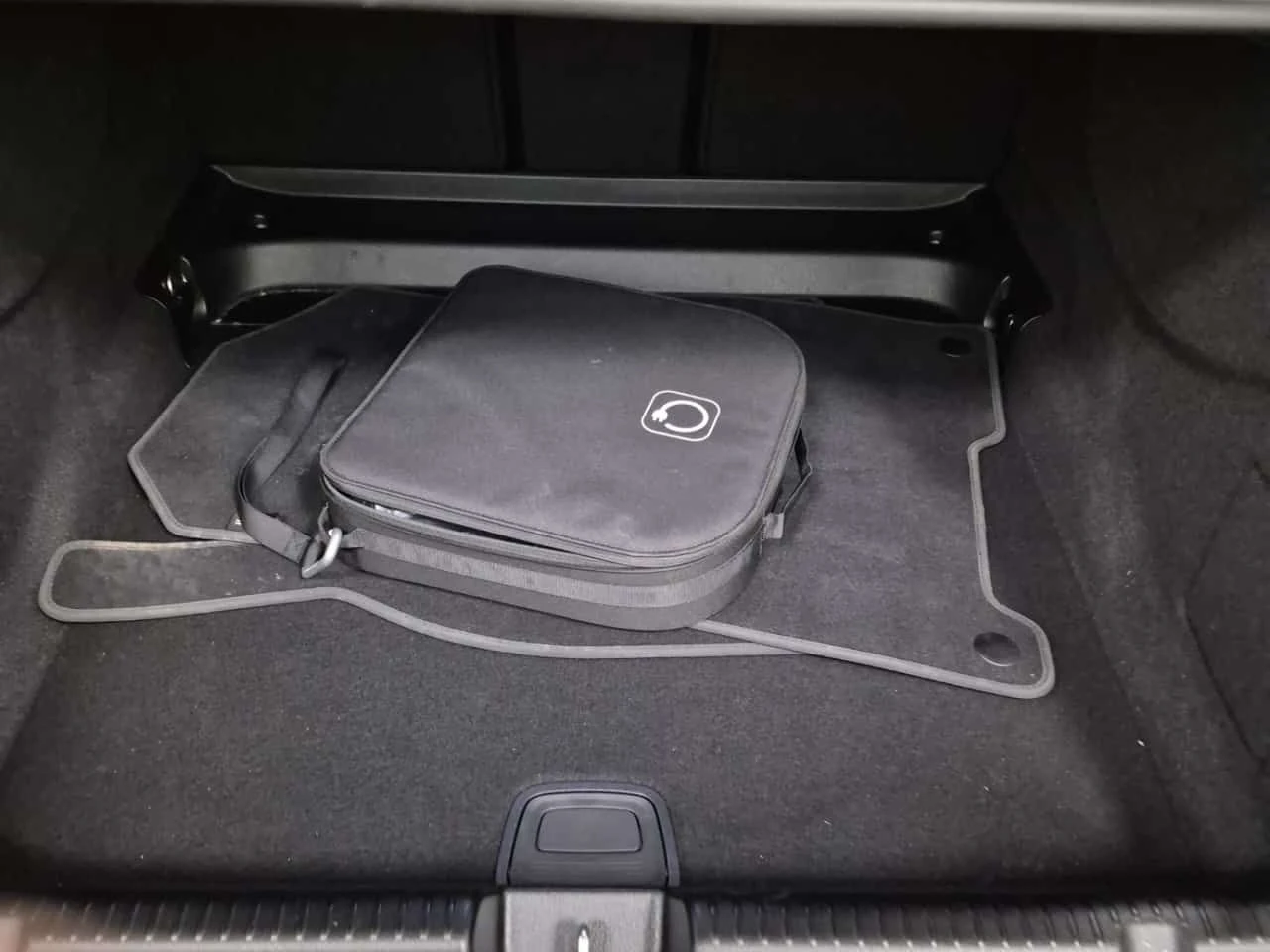 Mercedes-Benz EQE 500| NARDO| BURMESTER| ПАНО| 2 КЛЮЧА| ОБДУХВАНЕ, снимка 15 - Автомобили и джипове - 54227664