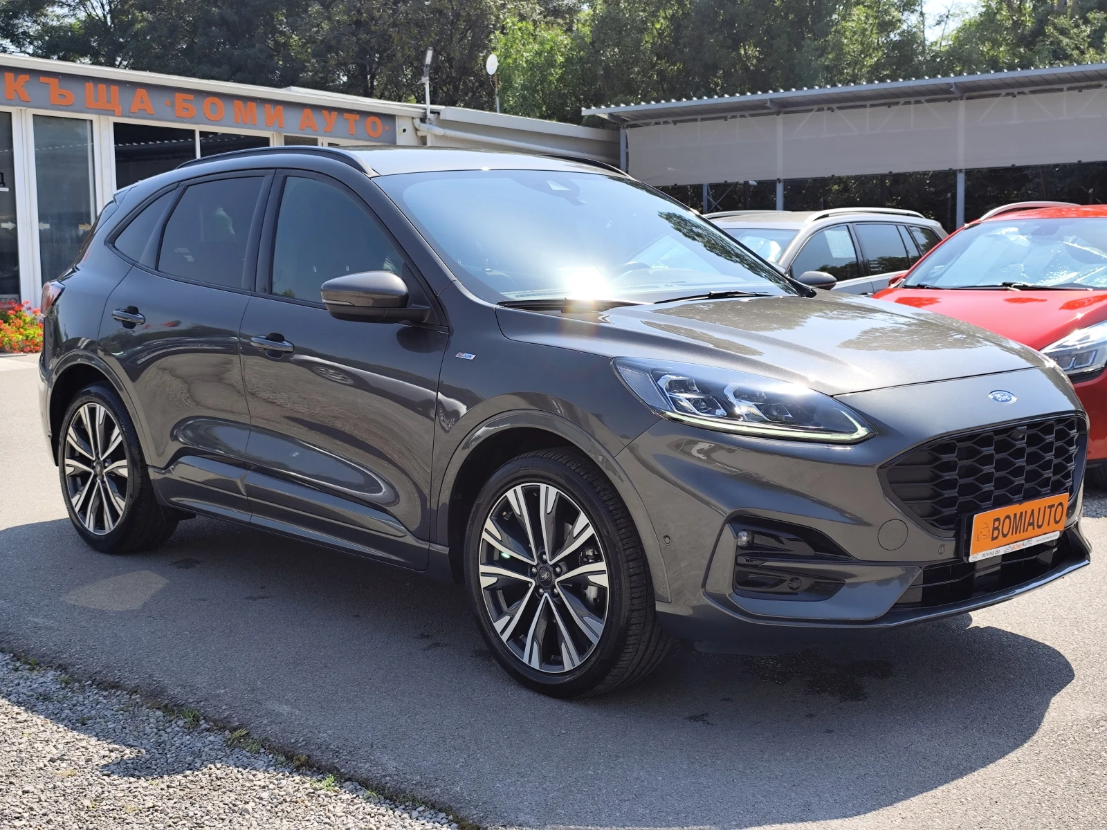 Ford Kuga ST-LINE* 2.0D* 4X4* АВТОМАТИК* LED* NAVI* ПОДГРЕВ, снимка 3 - Автомобили и джипове - 55330408