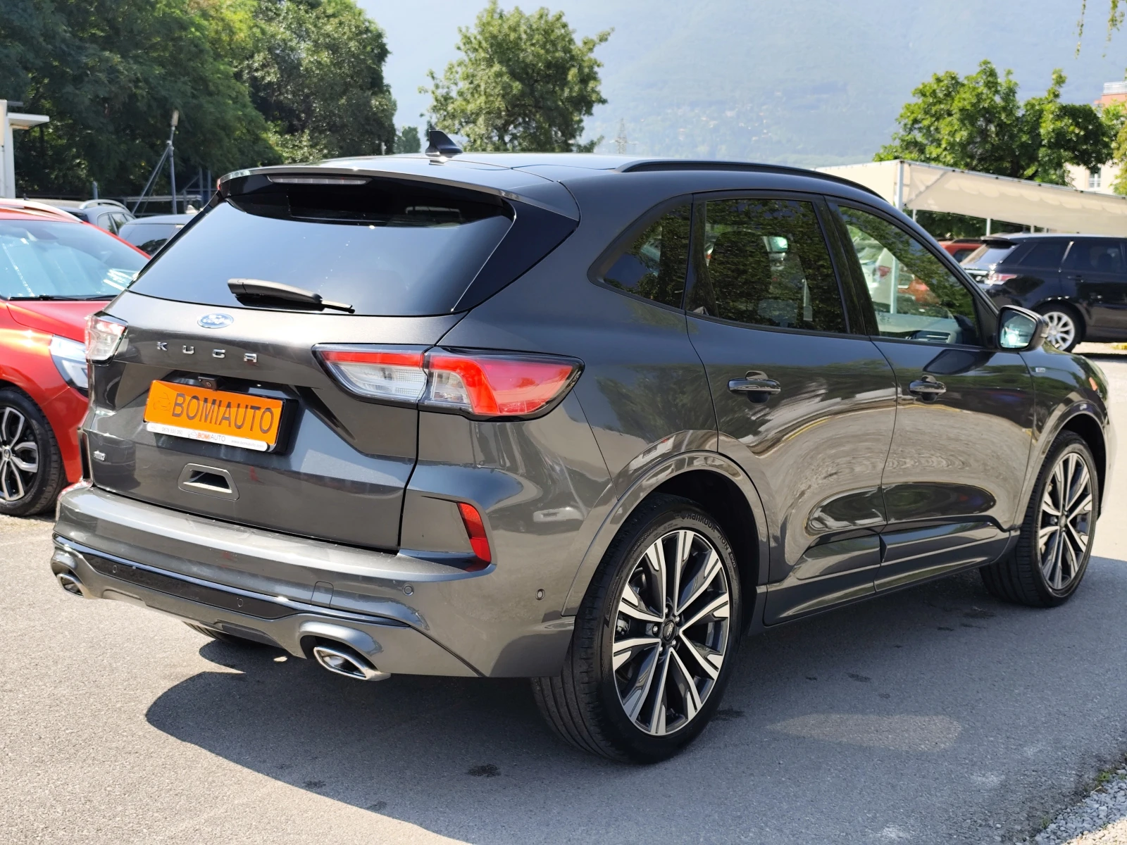 Ford Kuga ST-LINE* 2.0D* 4X4* АВТОМАТИК* LED* NAVI* ПОДГРЕВ, снимка 4 - Автомобили и джипове - 55330408