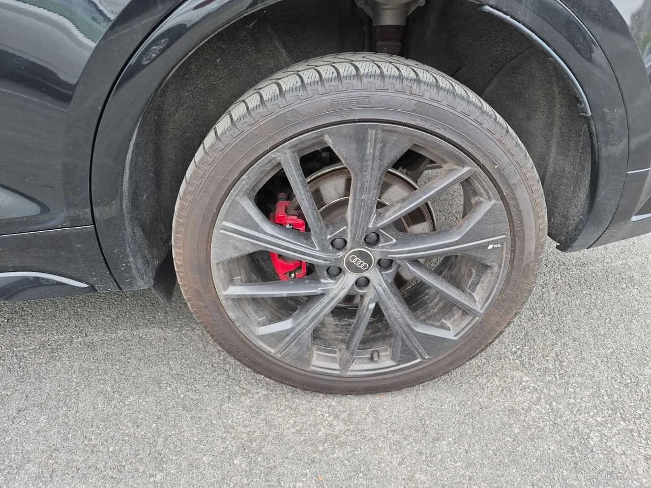 Audi SQ5 Progressiv / ЧЕРВЕН САЛОН / DISTRONIC / АВТОКРЕДИТ, снимка 7 - Автомобили и джипове - 55507513