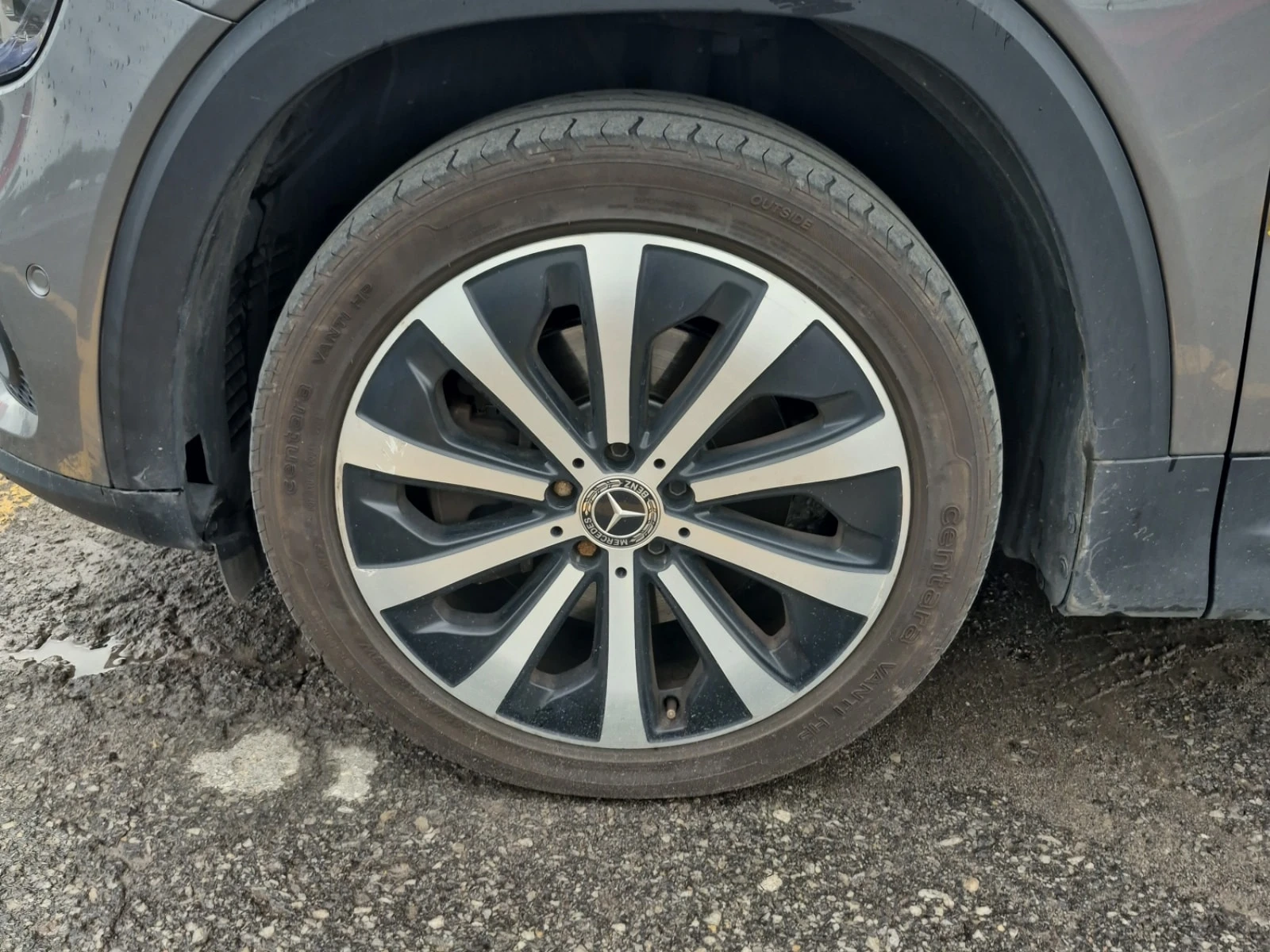 Mercedes-Benz GLB 250  250 4MATIC SPORT UTILITY 4D / АВТОКРЕДИТ, снимка 6 - Автомобили и джипове - 56023191