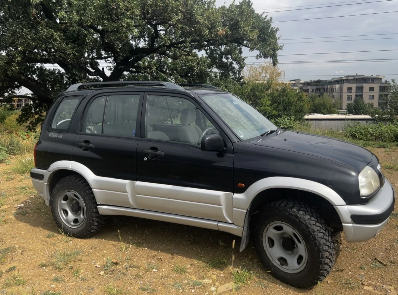 Suzuki Grand vitara 2.5, снимка 5 - Автомобили и джипове - 56348342