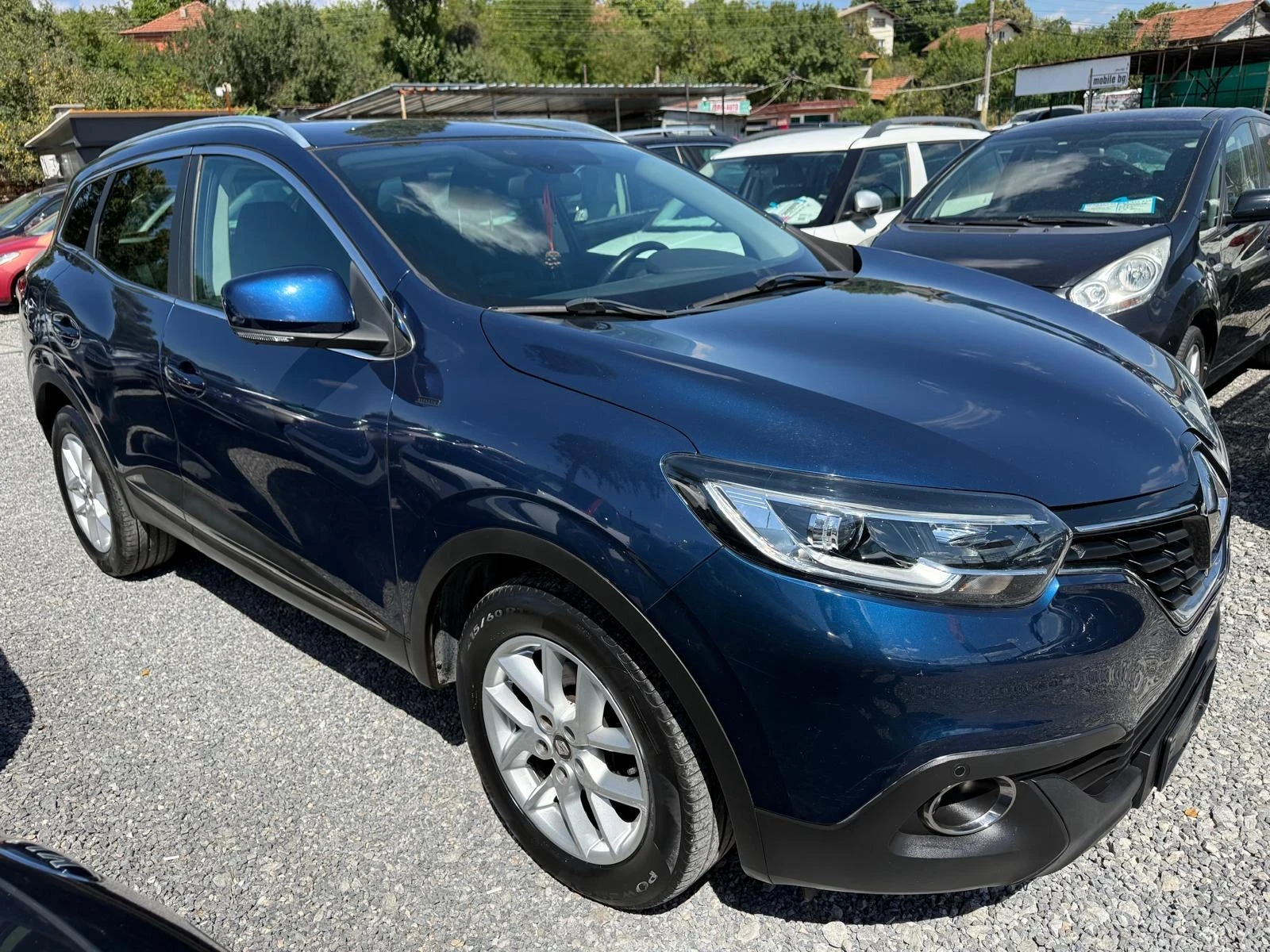 Renault Kadjar, снимка 3 - Автомобили и джипове - 56647078