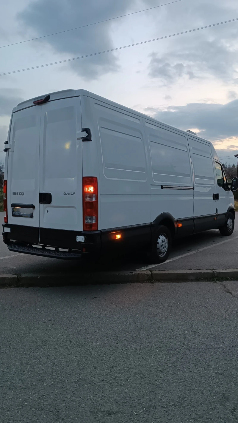 Iveco 35s13 2.3D MAXI база, хладилен, снимка 5 - Бусове и автобуси - 52577435