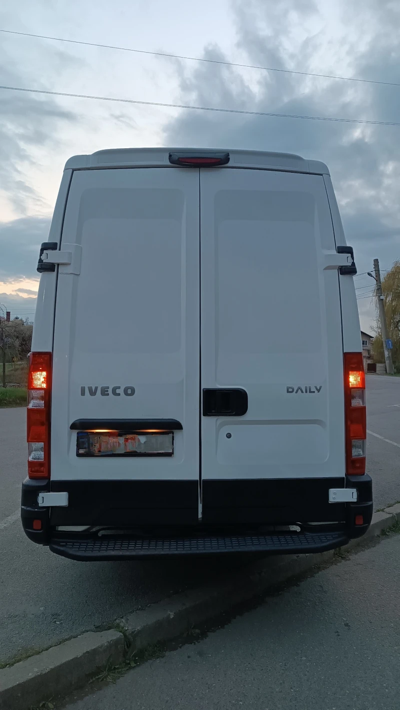 Iveco 35s13 2.3D MAXI база, хладилен, снимка 3 - Бусове и автобуси - 52577435