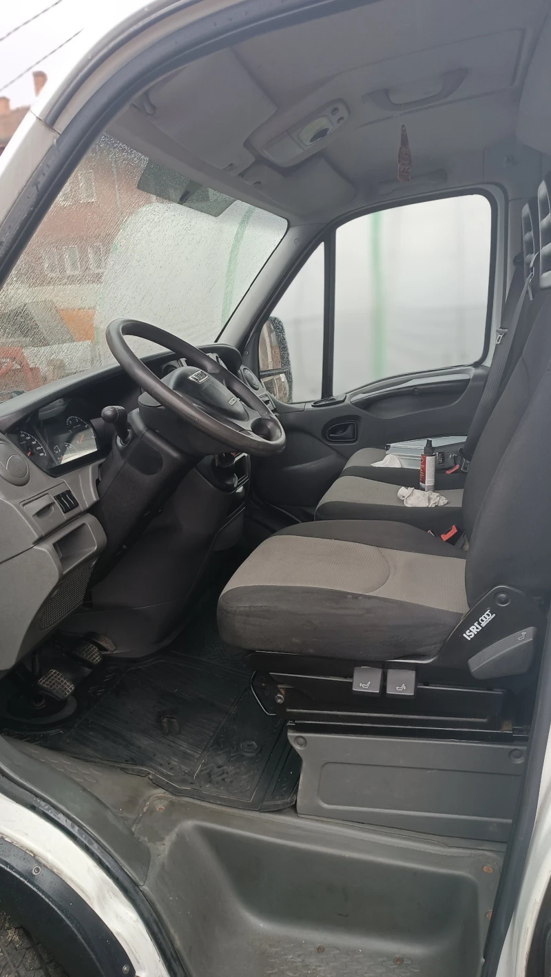 Iveco 35s13 2.3D MAXI база, хладилен, снимка 12 - Бусове и автобуси - 52577435