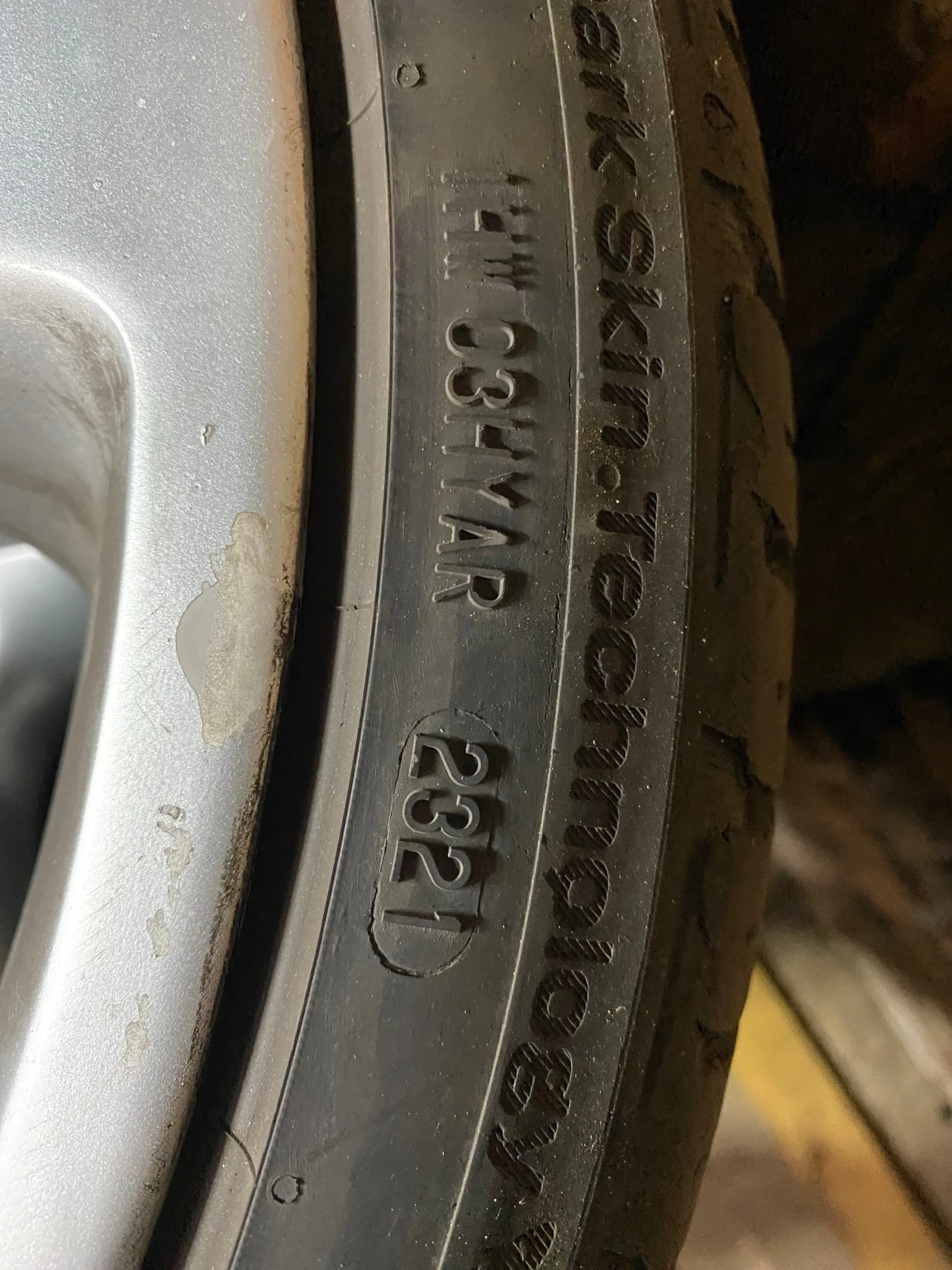    255/35R19  BMW | Mobile.bg   3