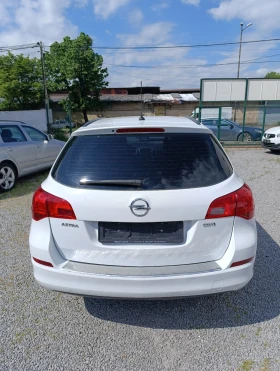 Opel Astra Sports Taurer, снимка 5