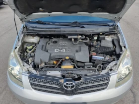 Toyota Corolla verso 2.0D4D, снимка 17