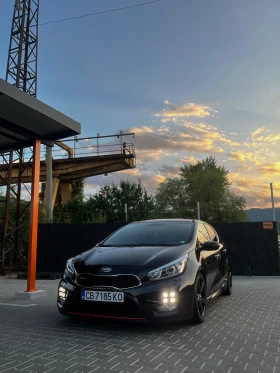 Kia Ceed GT 1.6T GDi, снимка 1