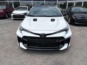 Toyota Corolla * Manual * CARFAX * ОПЦИЯ ЗА ФИНАНСИРАНЕ, снимка 6