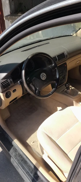 VW Passat комби, снимка 11