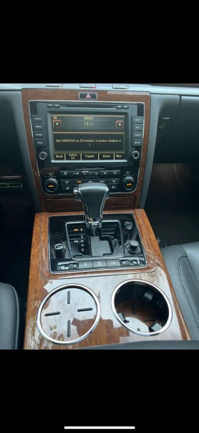 Обява за продажба на VW Phaeton ~6 000 лв. - изображение 2 | Auto.bg Обява за продажба на VW Phaeton ~6 000 лв. - изображение 2