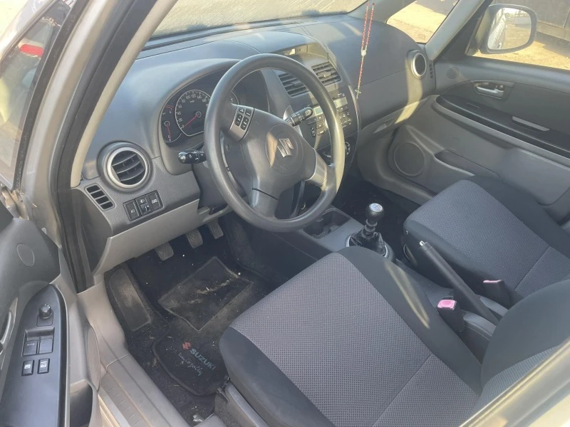 Suzuki SX4 1.6, снимка 5 - Автомобили и джипове - 42660168