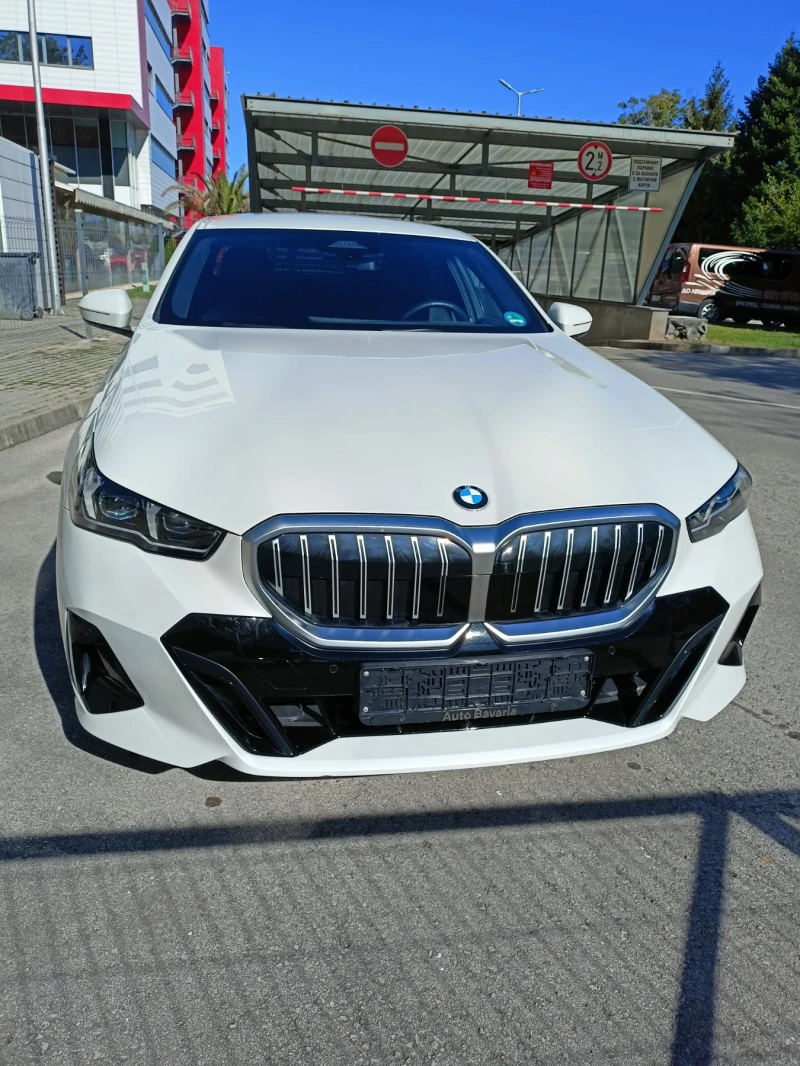 BMW 520 d Sedan, снимка 3 - Автомобили и джипове - 47139694